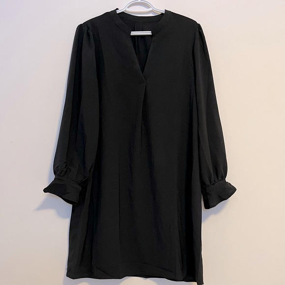 Black Dress - Picture 1 of 3